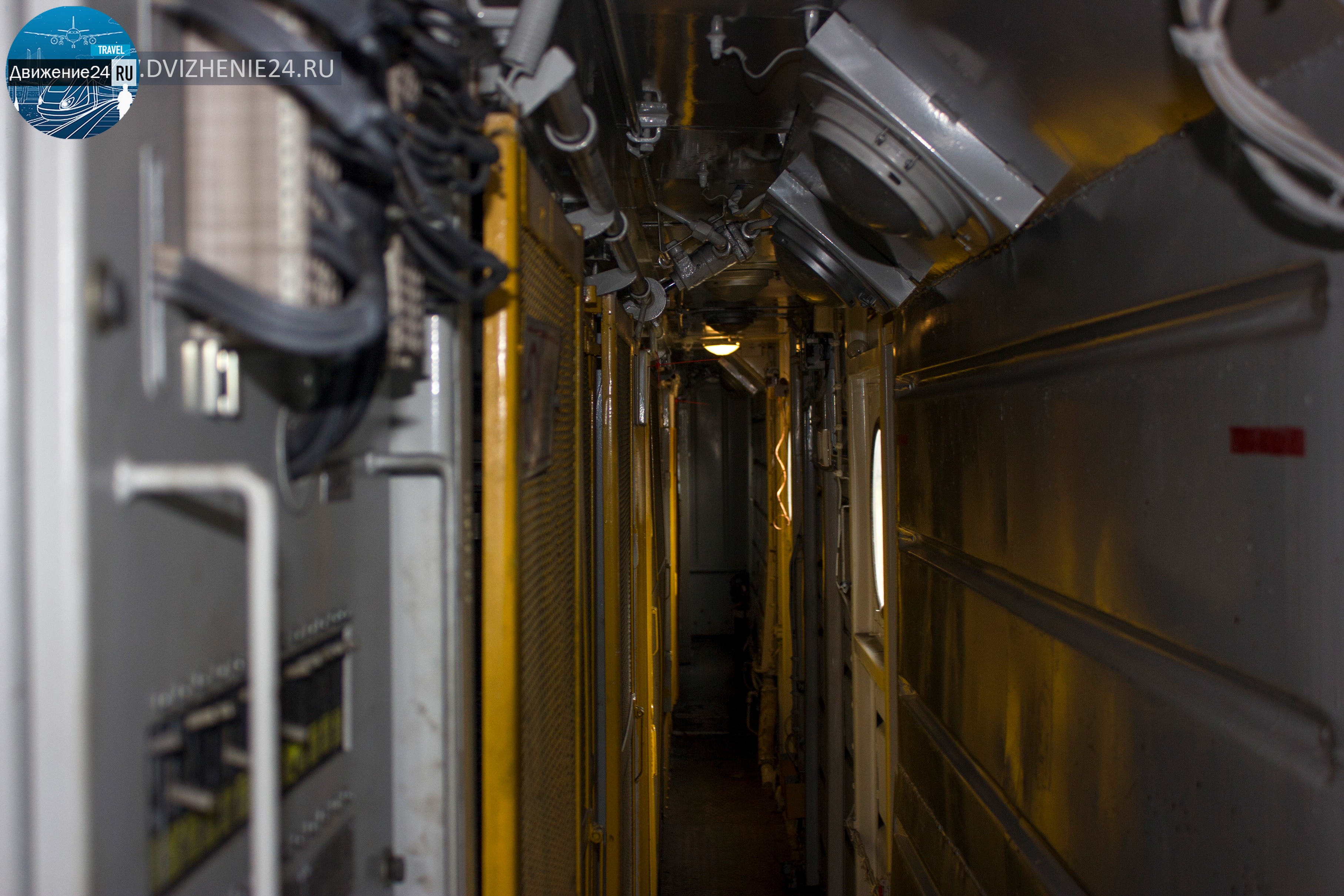 машинное отделение электровоза Ермак 2эс5к, эс5к, э5к