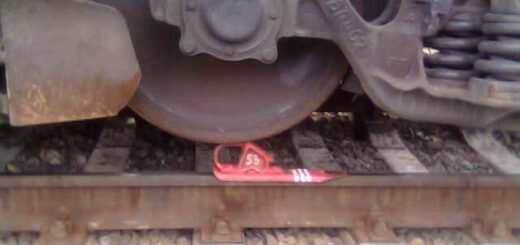 наезд колесной парой на тормозной башмак