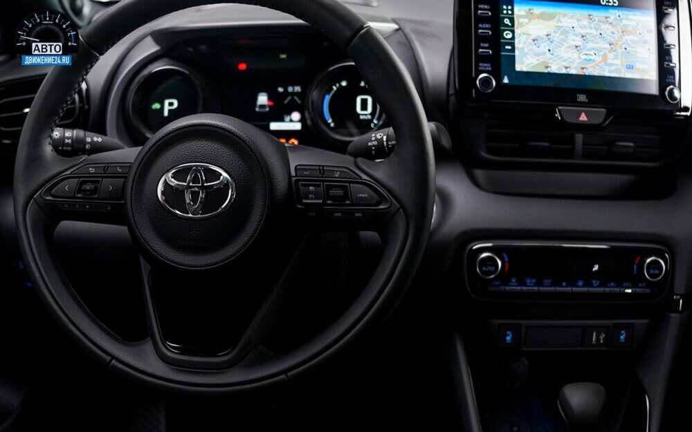 Новый Toyota Yaris supermini 2020