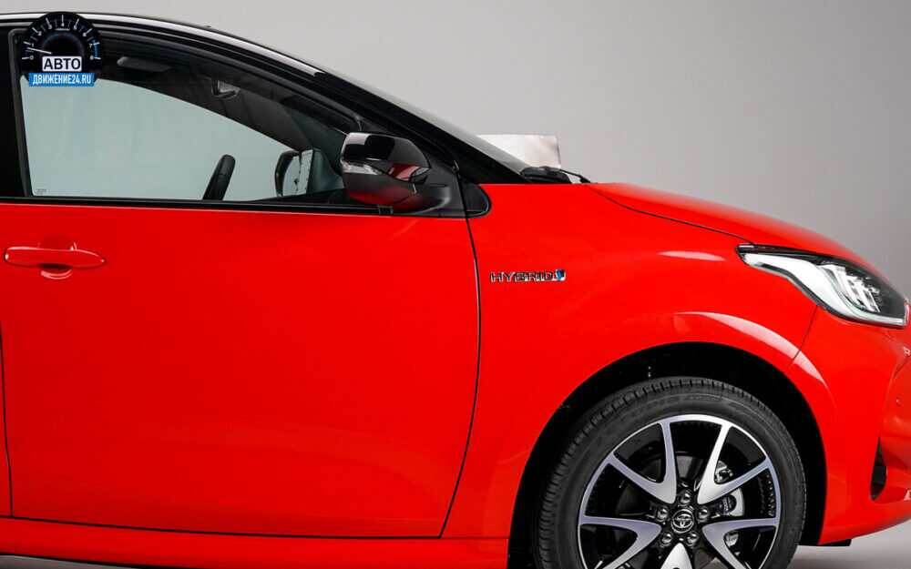 Новый Toyota Yaris supermini 2020