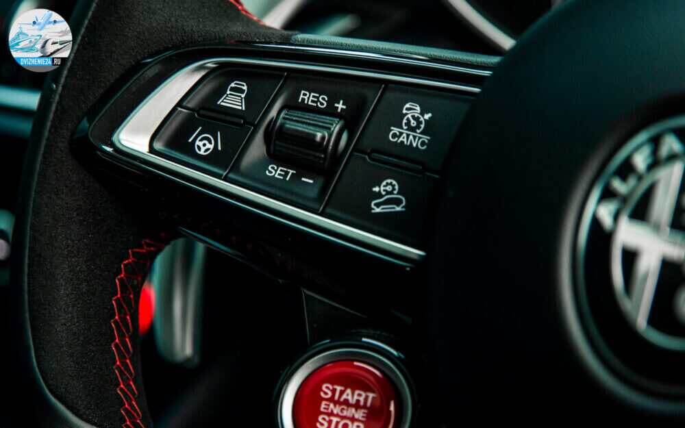 Новый alfa romeo stelvio quadrifoglio 2020