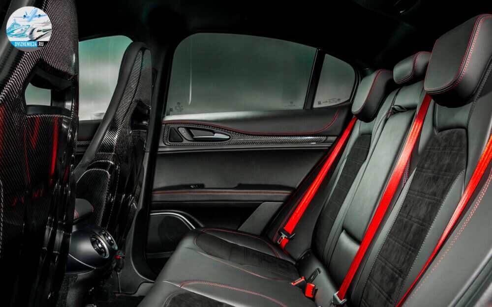 Новый alfa romeo stelvio quadrifoglio 2020