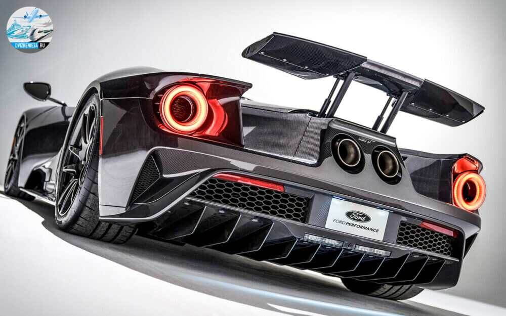 Ford GT Heritage Edition