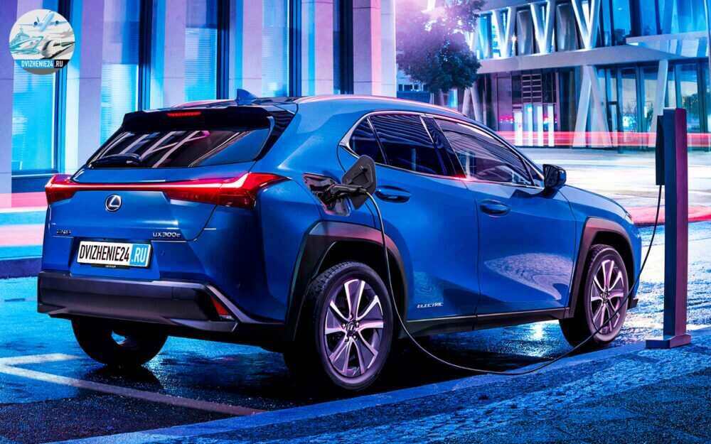 Lexus UX 300e 2021