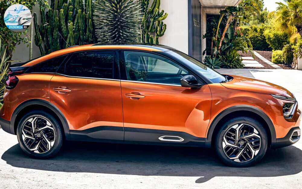 Citroen C4 и e-C4 2021
