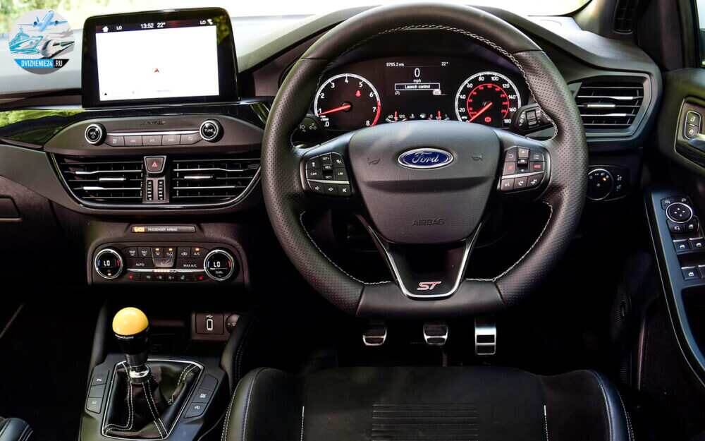 Ford Focus ST Mountune m330