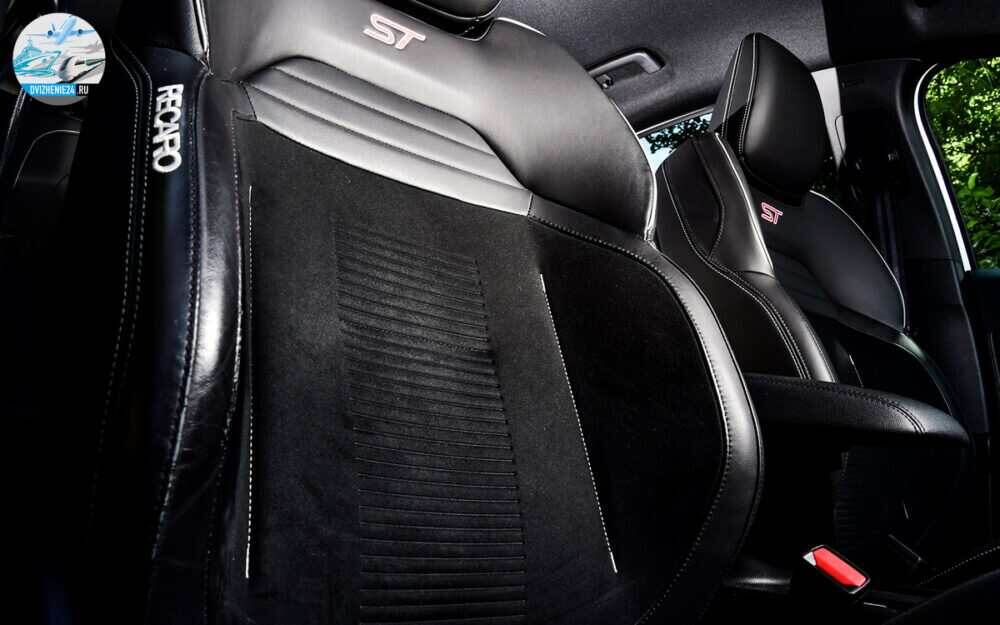 Ford Focus ST Mountune m330