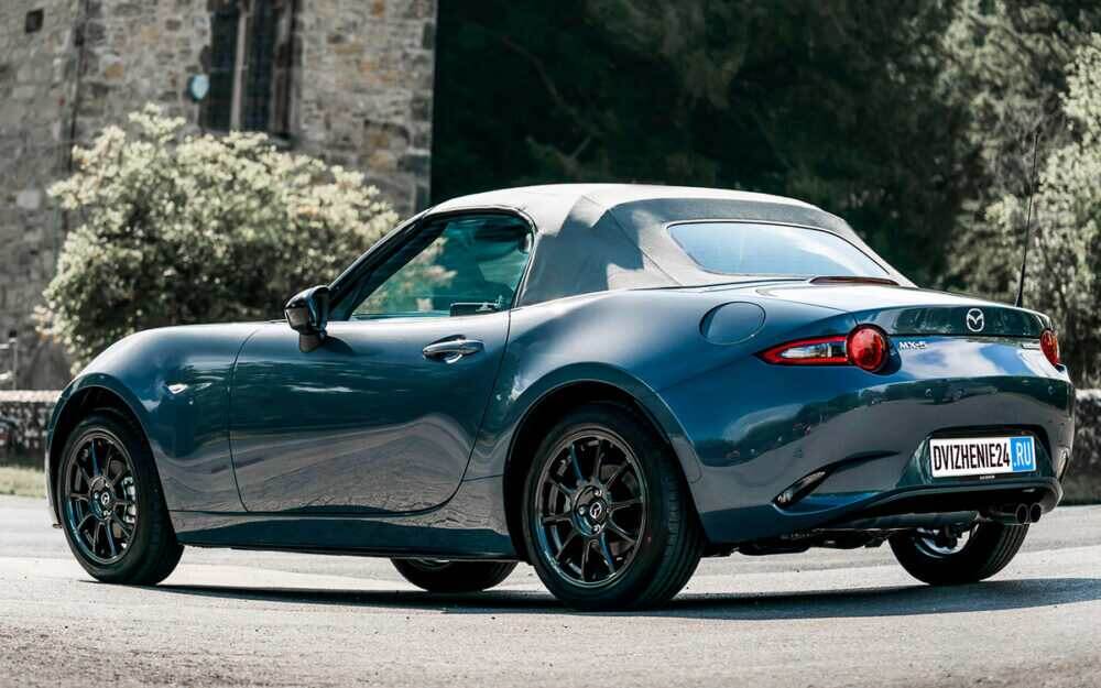 Mazda MX-5 R-Sport 2020
