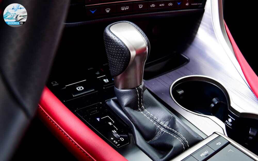 белый Lexus RX селектор передач