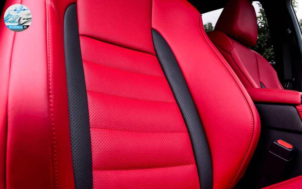 белый Lexus RX салон