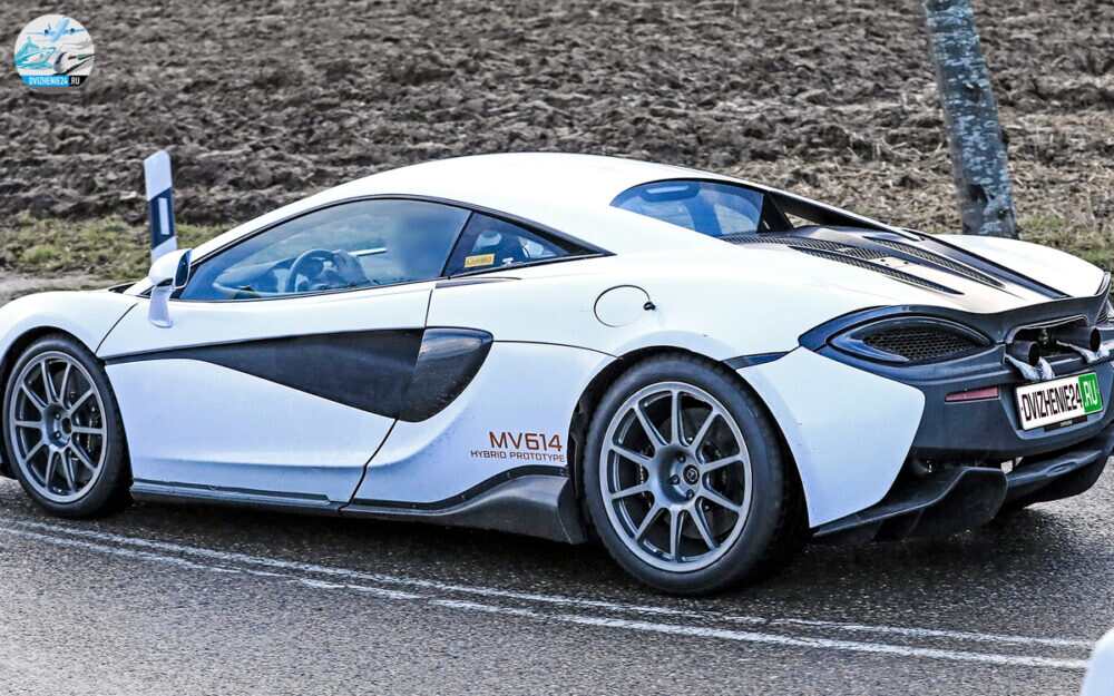 McLaren Sport Series Hybrid 2021