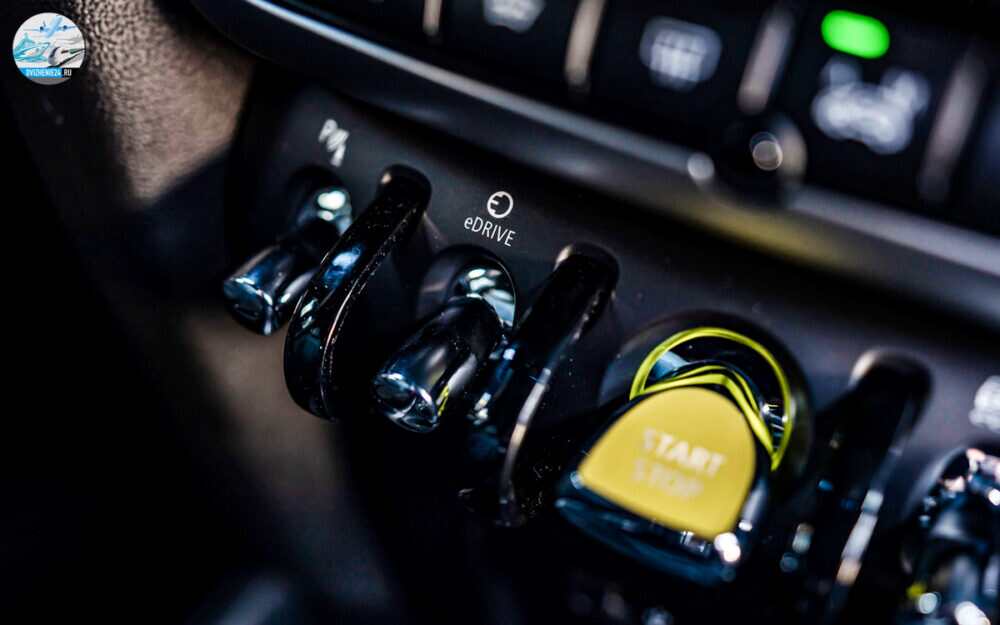 MINI Countryman PHEV 2020