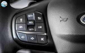 Ford Focus Estate кнопки на руле мультируль