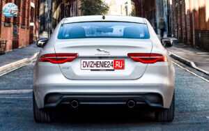 Обновленный Jaguar XE