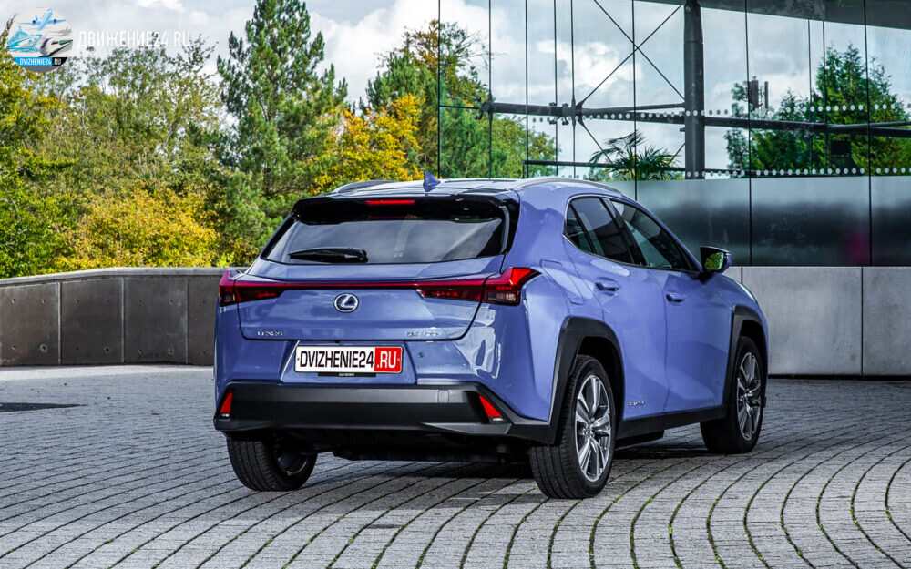 New Lexus UX 300e