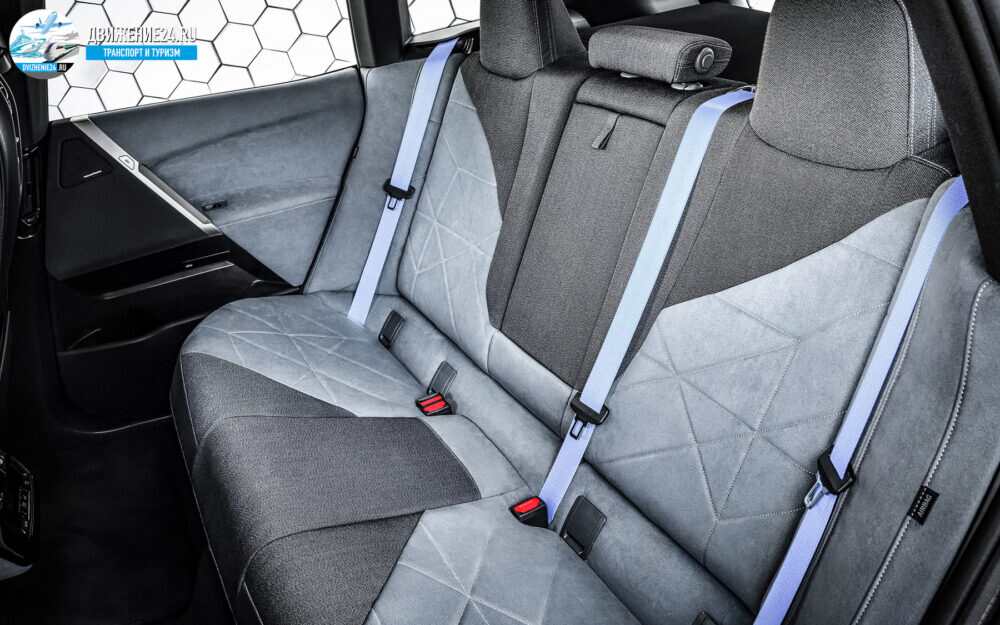 Новый электрический внедорожник BMW iX 2021