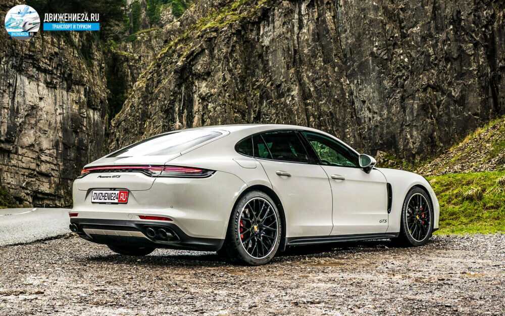 Porsche Panamera GTS 2020