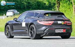 Porsche Taycan Cross Turismo 2021 - шпионские фото