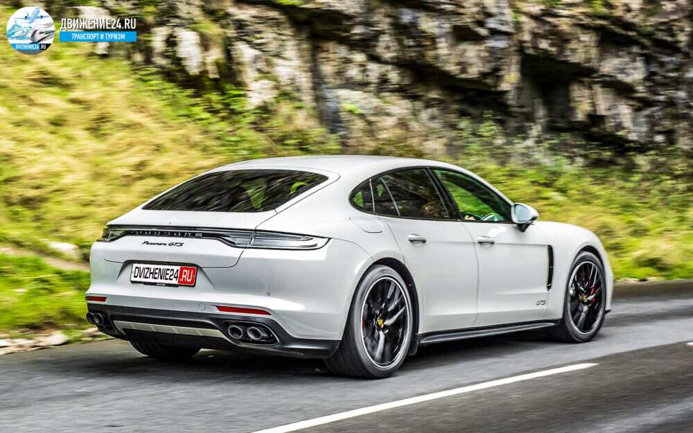 Porsche Panamera GTS 2020