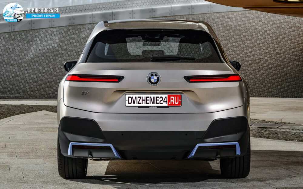 Новый электрический внедорожник BMW iX 2021