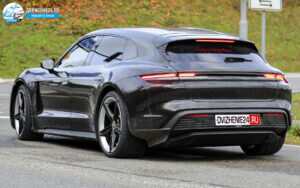 Porsche Taycan Cross Turismo 2021 - шпионские фото