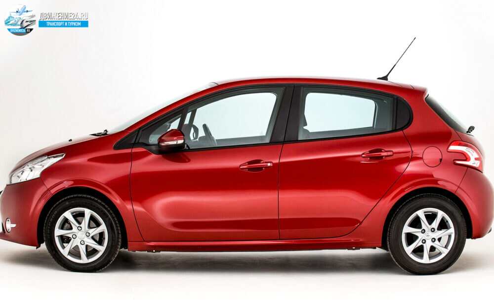 Подержанный Peugeot 208