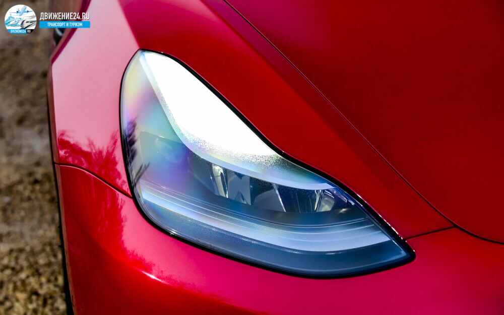 Tesla Model 3 2020
