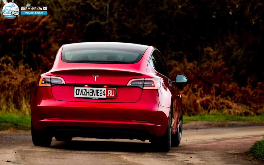 Tesla Model 3 2020