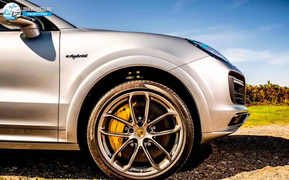 Porsche Cayenne Turbo S E-Hybrid Купе 2021