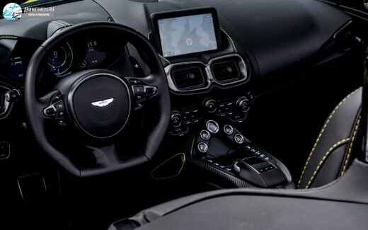 Aston Martin Vantage