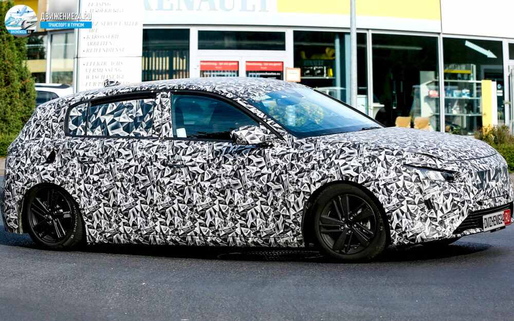 Новый хэтчбек Peugeot 308 2021