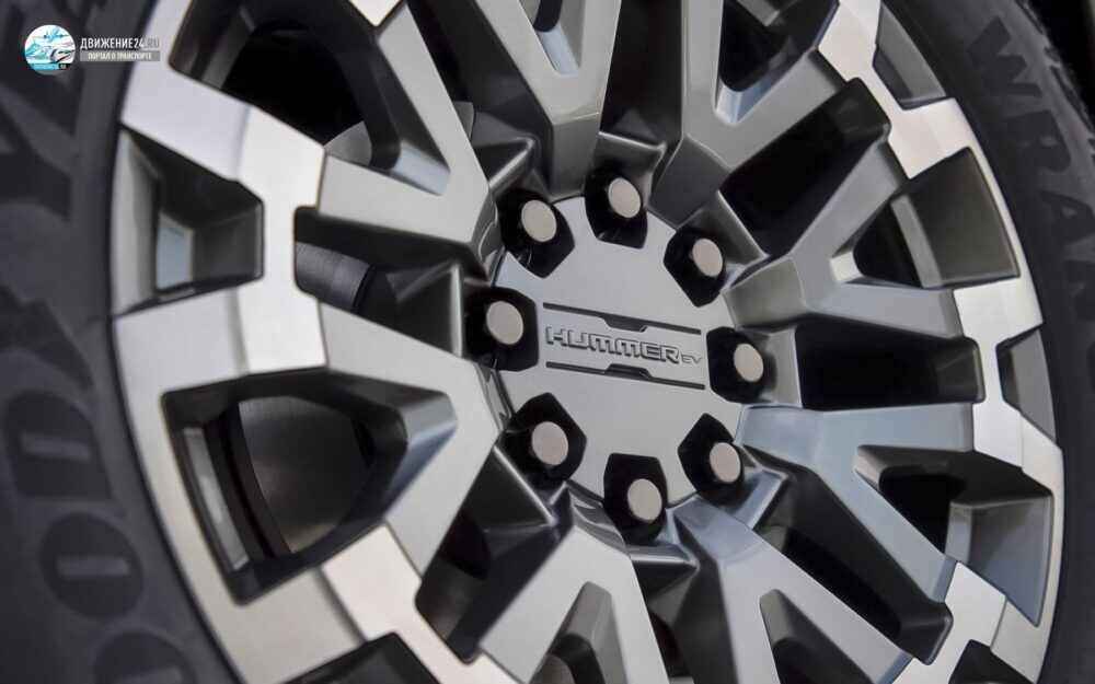 Электромобиль GMC Hummer 2024 представлен уже сейчас