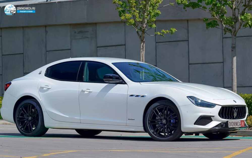 Maserati Ghibli Hybrid GranSport
