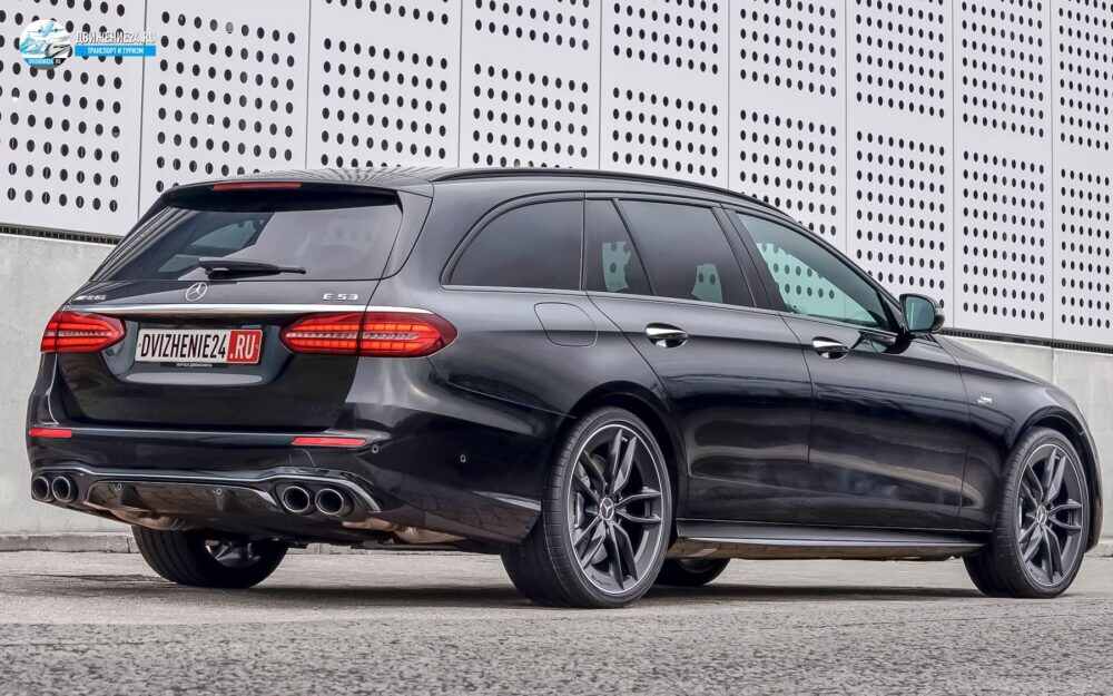 Mercedes-AMG E 53 в кузове универсал 2021
