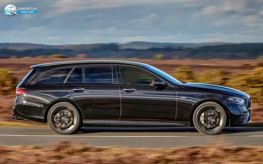 Mercedes-AMG E 53 в кузове универсал 2021