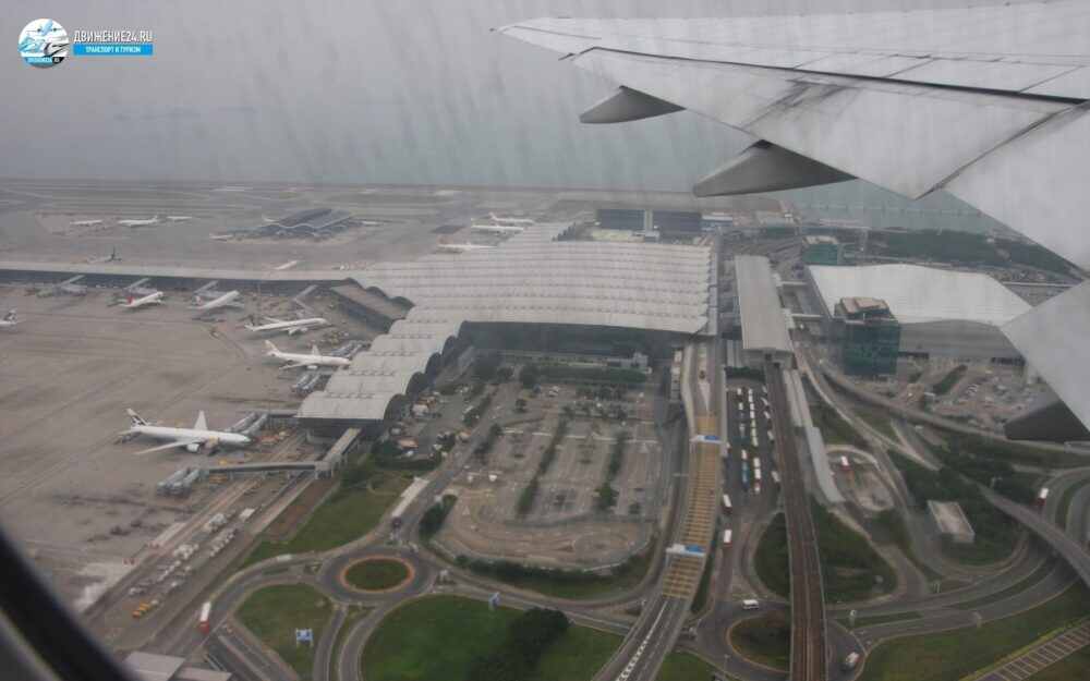 Взлет самолета фото с пассажирского места за крылом