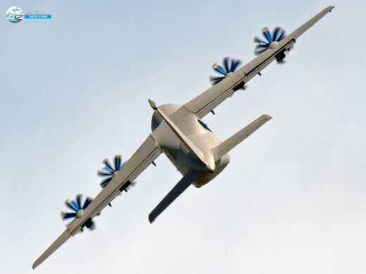 Фотографии самолетов гражданской авиации, военной авиации и летательных аппаратов федерации любителей авиаспорта