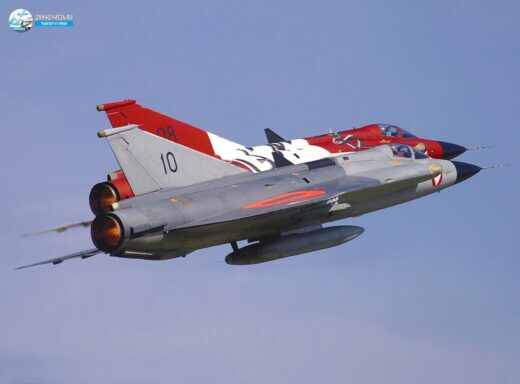 Фотографии самолетов гражданской авиации, военной авиации и летательных аппаратов федерации любителей авиаспорта