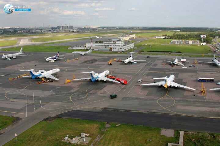 Фотографии самолетов гражданской авиации, военной авиации и летательных аппаратов федерации любителей авиаспорта