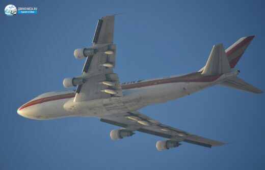 Фотографии самолетов гражданской авиации, военной авиации и летательных аппаратов федерации любителей авиаспорта