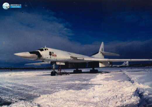 Фотографии самолетов гражданской авиации, военной авиации и летательных аппаратов федерации любителей авиаспорта