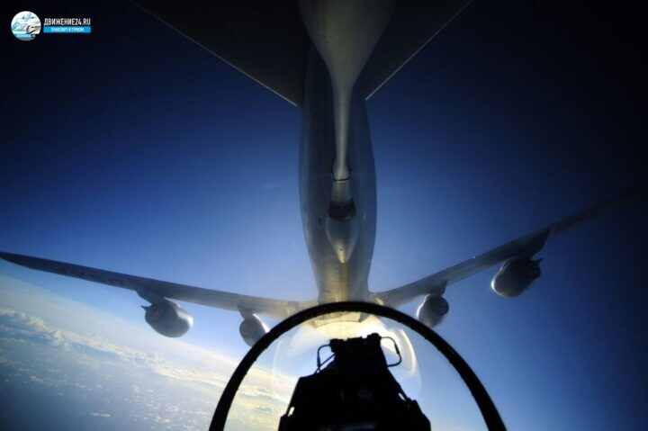 Фотографии самолетов гражданской авиации, военной авиации и летательных аппаратов федерации любителей авиаспорта