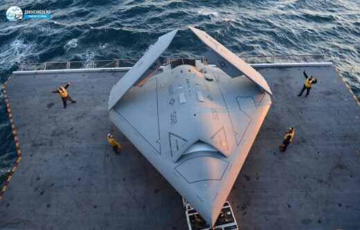 Фотографии самолетов гражданской авиации, военной авиации и летательных аппаратов федерации любителей авиаспорта