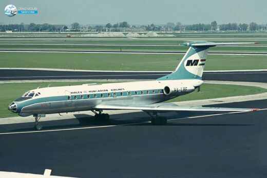 Фотографии самолетов гражданской авиации, военной авиации и летательных аппаратов федерации любителей авиаспорта