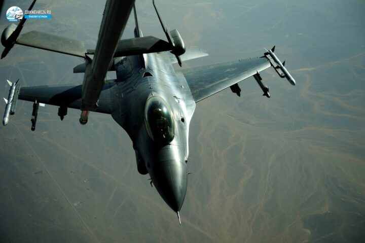 Фотографии самолетов гражданской авиации, военной авиации и летательных аппаратов федерации любителей авиаспорта