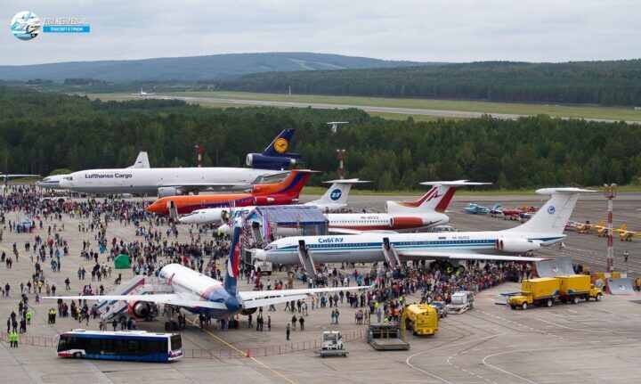 Фотографии самолетов гражданской авиации, военной авиации и летательных аппаратов федерации любителей авиаспорта