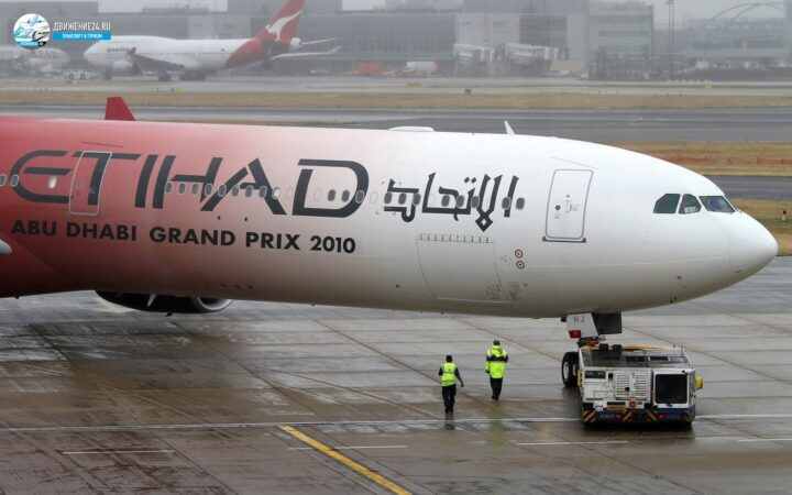 Фотографии самолетов гражданской авиации, военной авиации и летательных аппаратов федерации любителей авиаспорта