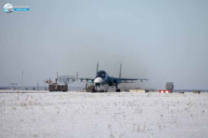 Фотографии самолетов гражданской авиации, военной авиации и летательных аппаратов федерации любителей авиаспорта