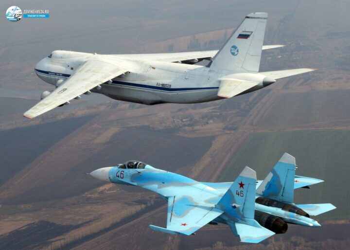 Фотографии самолетов гражданской авиации, военной авиации и летательных аппаратов федерации любителей авиаспорта