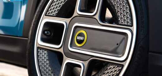 Новый электрический MINI Electric 2021 года